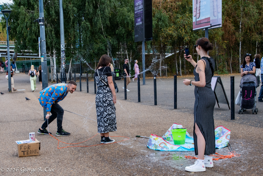"Bubble Burst Portal" Street Performer